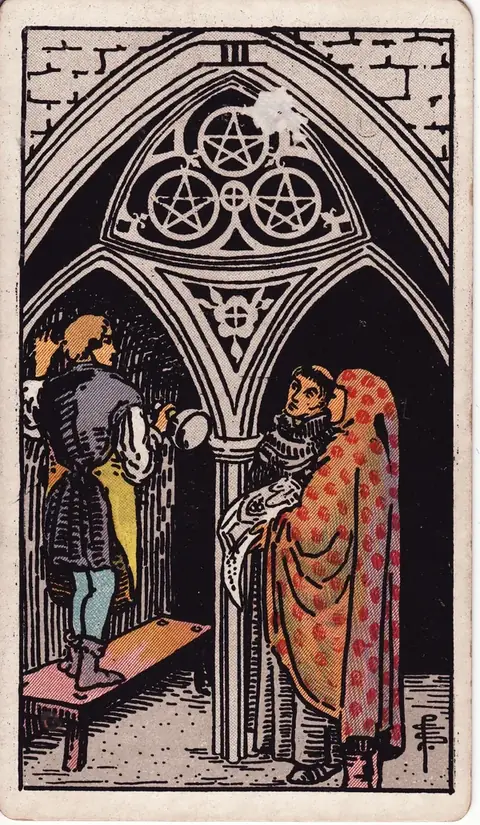 Carta de tarot Três de Ouros